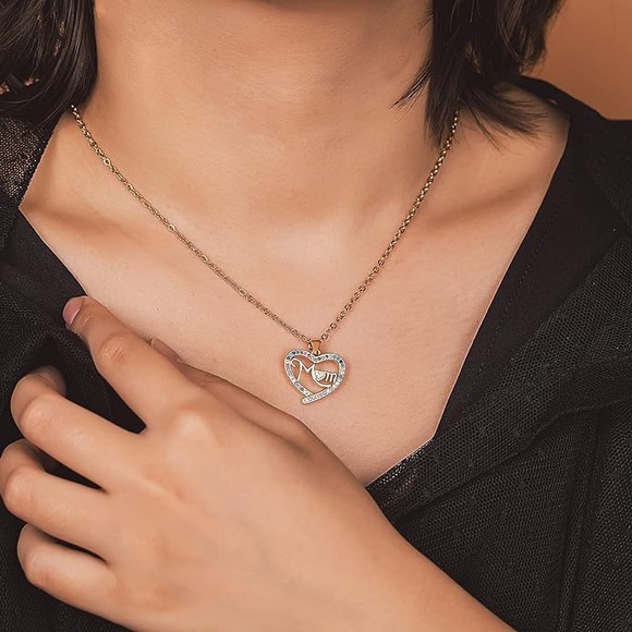 New Dainty Gold Heart Mom Necklace with Cubic Zirconia - Picture 5 of 7